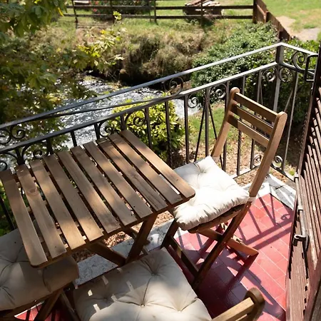 Vitti's - Verona Est Bed & Breakfast *