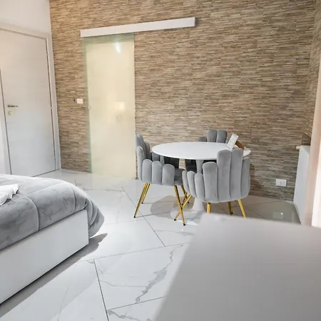 Vitti's - Verona Est Bed & Breakfast