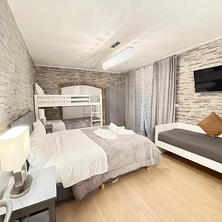 Vitti's - Verona Est Bed & Breakfast 4*